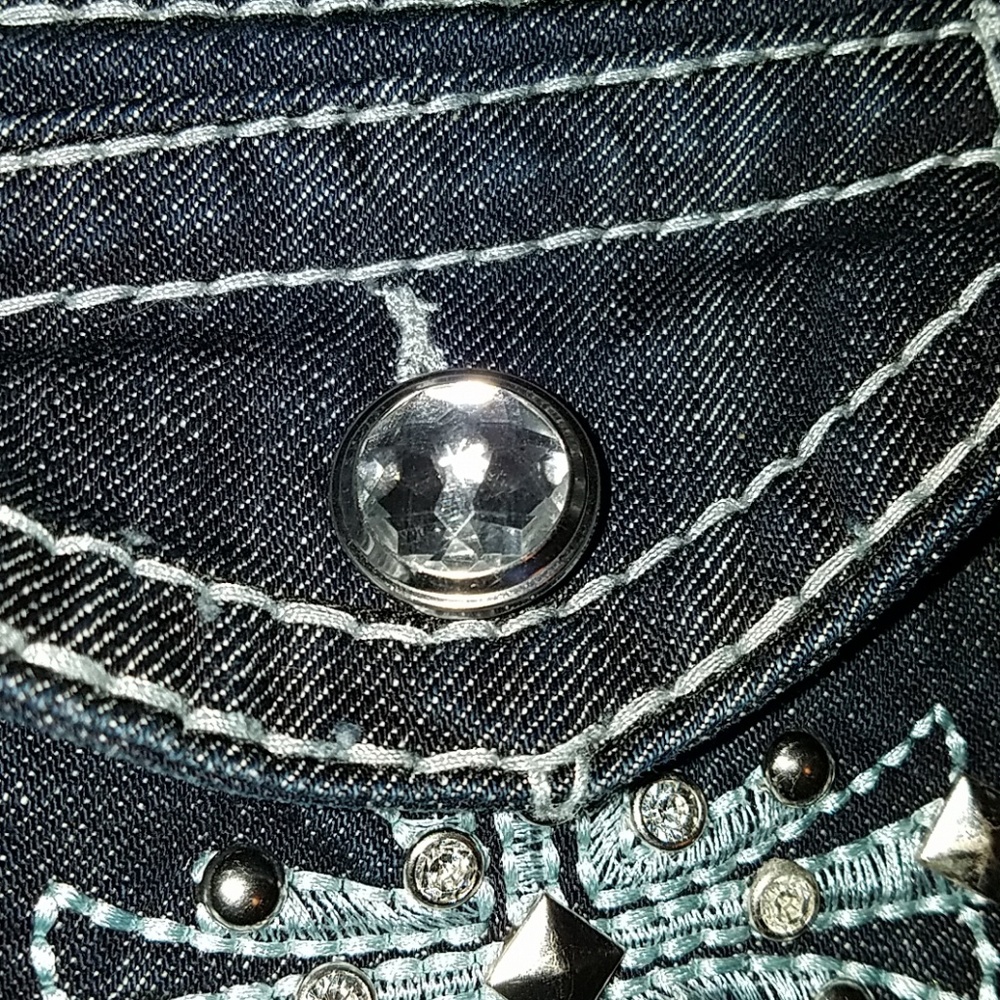 Cielo Jean's - image 6